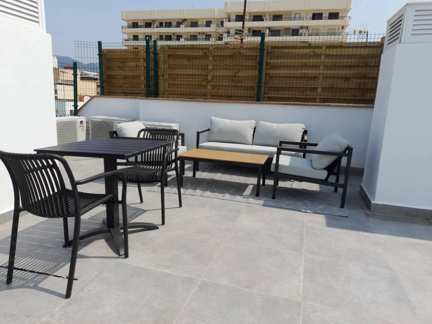 Appartement Stunning Penthouse In Near The Beach! *